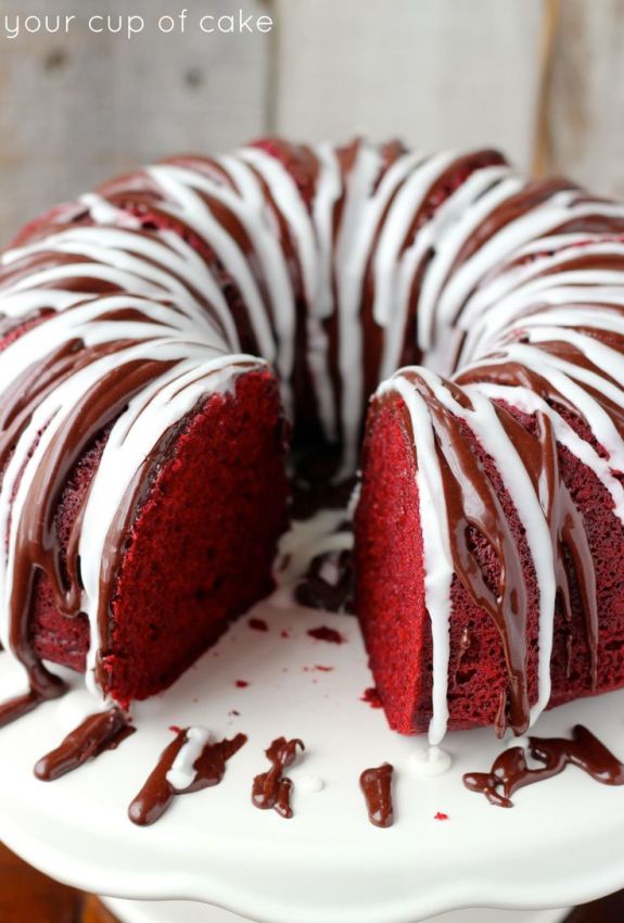 Red Velvet bundt cake