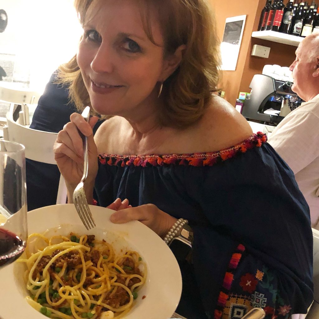Author Leslie Anne Tarabella in Bologna Italy. Authentic Bolognese Sauce - Italian cooking from Bologna, Italy. leslieannetarabella.com