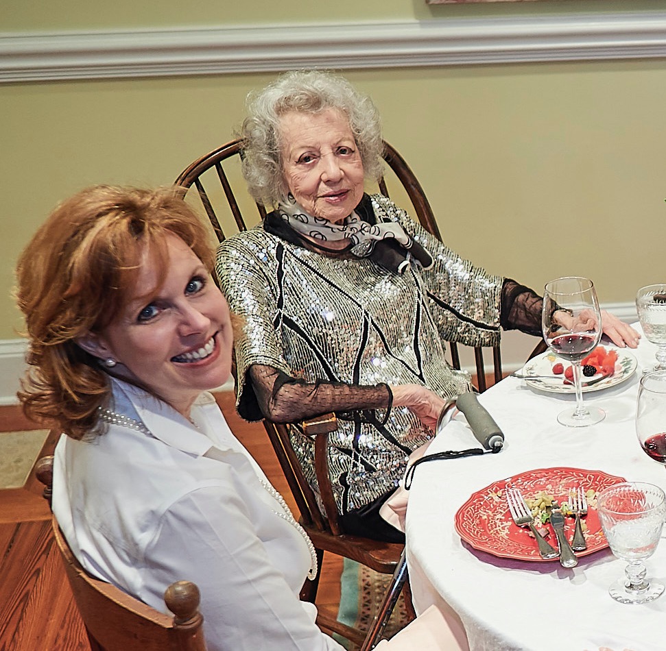 Sharing a meal is important - Leslie Anne Tarabella with Jule Moon, Fairhope, Alabama